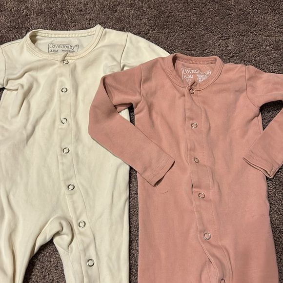 L’oved baby cream and mauve button front footies 3/6m and 6/9m - Picture 3 of 6